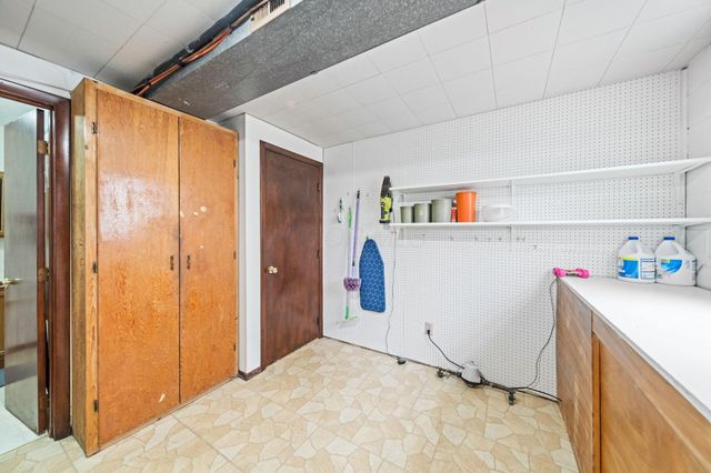 439 Canterwood Court, Columbus, OH 43230