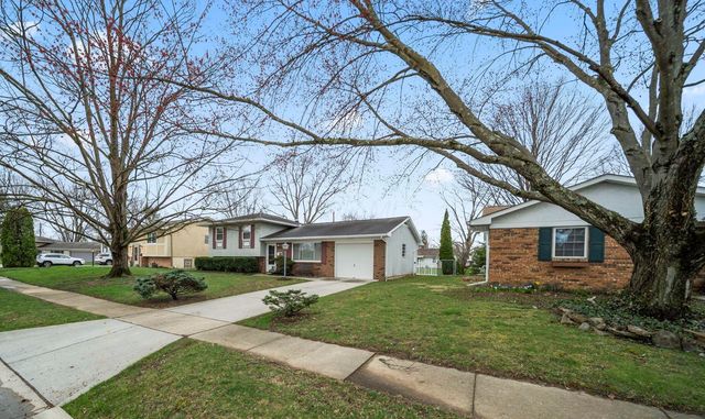 439 Canterwood Court, Columbus, OH 43230