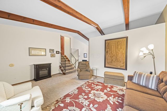 439 Canterwood Court, Columbus, OH 43230