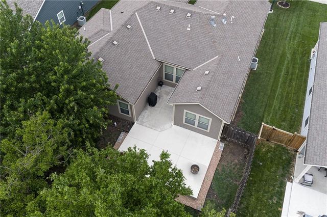 4125 Seele Way, Lawrence, KS 66049