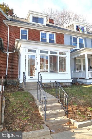 920 N DUKE ST, Lancaster, PA 17602