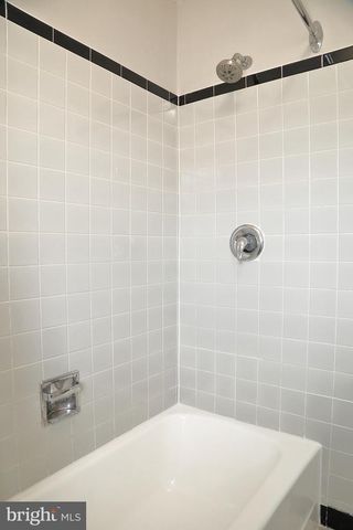 920 N DUKE ST, Lancaster, PA 17602