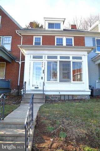 920 N DUKE ST, Lancaster, PA 17602