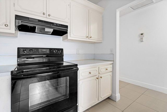 1021 Flame Vine Avenue, Delray Beach, FL 33445