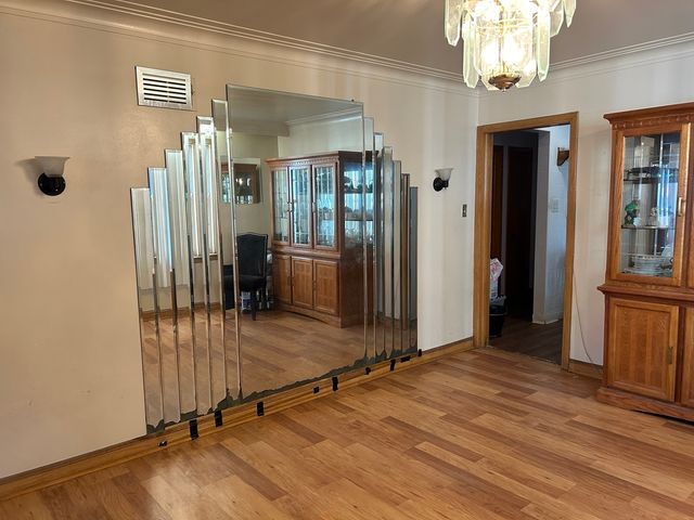 7130 S Richmond Street, Chicago, IL 60629