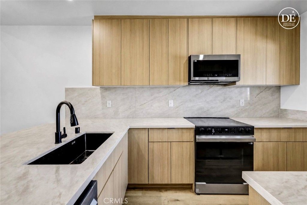 26251 Vermont, Harbor City, CA 90710 — exterior