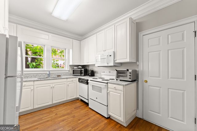 592 N Main Street, Cornelia, GA 30531