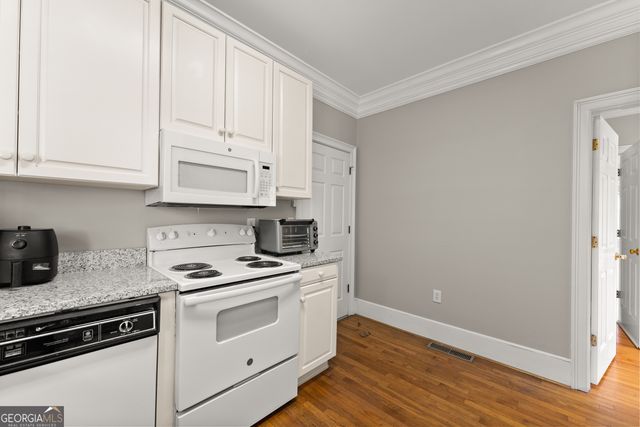 592 N Main Street, Cornelia, GA 30531