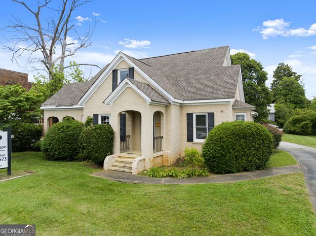 592 N Main Street, Cornelia, GA 30531