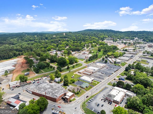 592 N Main Street, Cornelia, GA 30531