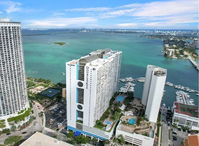 1717 N Bayshore Dr A-1533, Miami, FL 33132