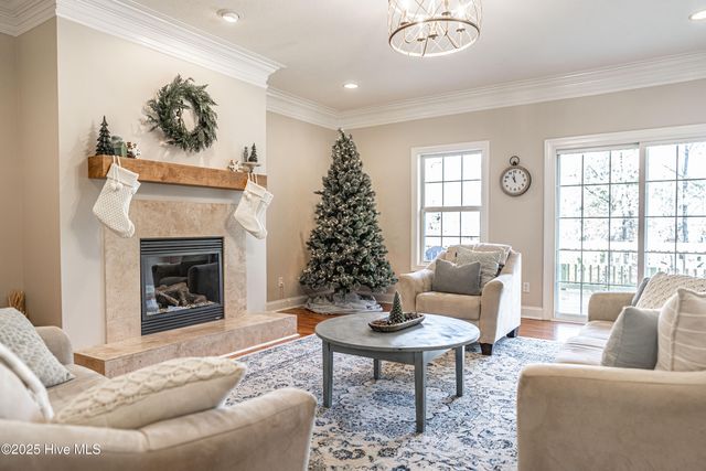 112 Mccracken Drive, West End, NC 27376