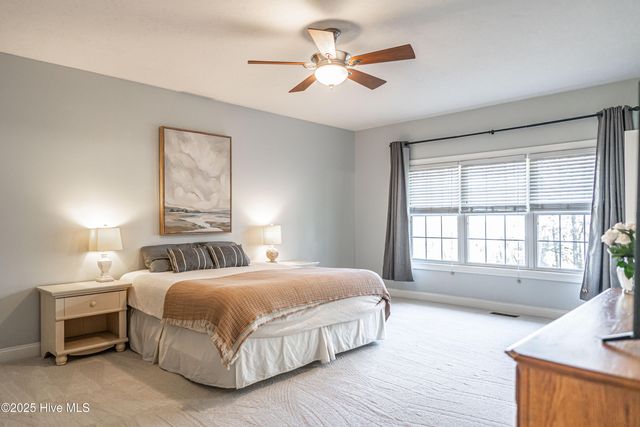 112 Mccracken Drive, West End, NC 27376