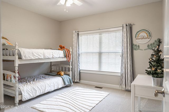 112 Mccracken Drive, West End, NC 27376