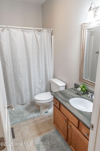 112 Mccracken Drive, West End, NC 27376