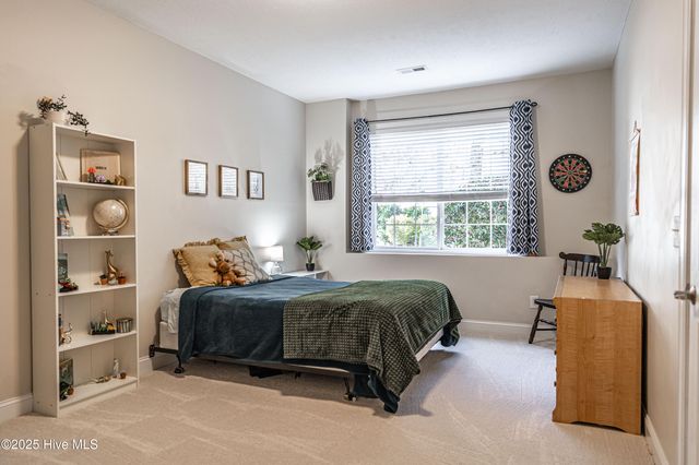 112 Mccracken Drive, West End, NC 27376