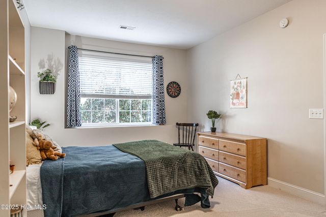 112 Mccracken Drive, West End, NC 27376