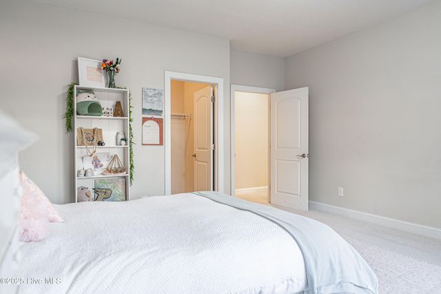 112 Mccracken Drive, West End, NC 27376