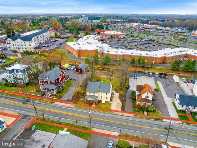 15 W MAIN ST, Marlton, NJ 08053