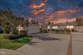4933 Bruges Avenue, Woodland Hills, CA 91364