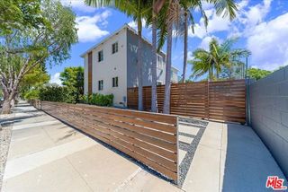 2954 Exposition Blvd 1, Santa Monica, CA 90404