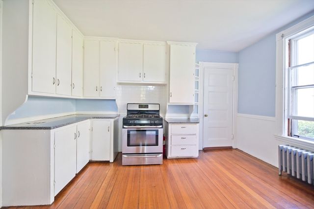 121 Ashmont St, Boston, MA 02124