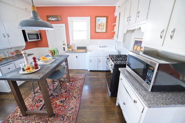 121 Ashmont St, Boston, MA 02124