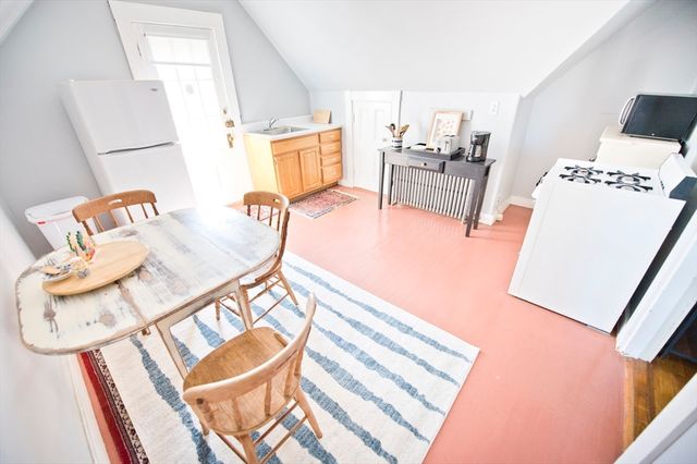 121 Ashmont St, Boston, MA 02124