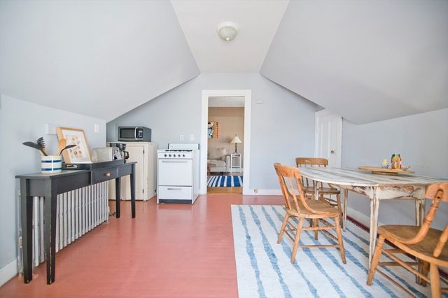 121 Ashmont St, Boston, MA 02124