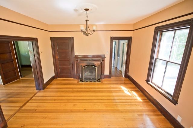 121 Ashmont St, Boston, MA 02124