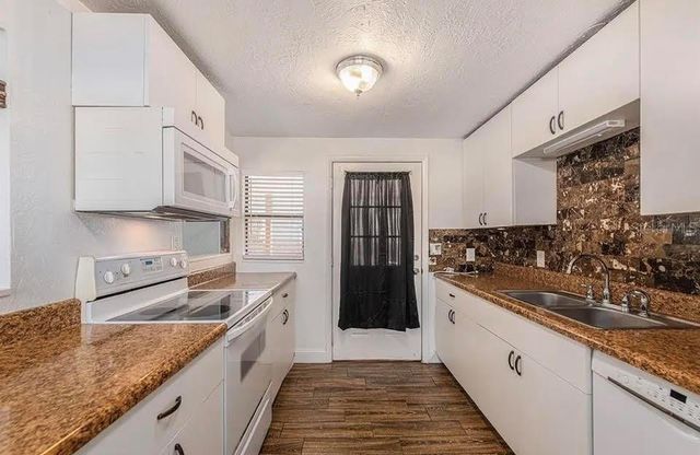 6002 72ND AVENUE N, Pinellas Park, FL 33781