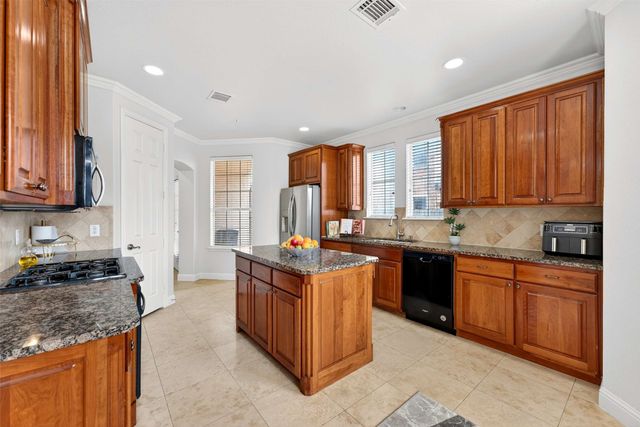 4440 Jardin Street, Irving, TX 75038