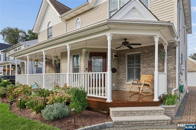 599 Oak Avenue, Saddle Brook, NJ 07663
