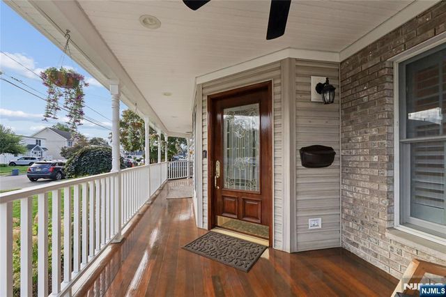 599 Oak Avenue, Saddle Brook, NJ 07663