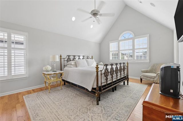 599 Oak Avenue, Saddle Brook, NJ 07663