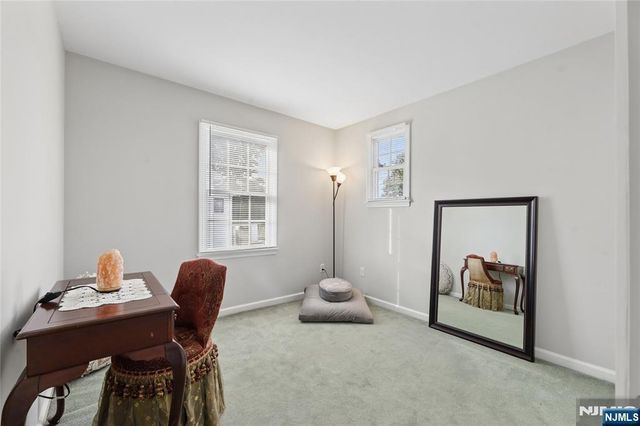 599 Oak Avenue, Saddle Brook, NJ 07663