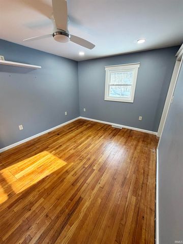 17613 10B Road, Plymouth, IN 46563