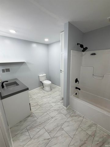 17613 10B Road, Plymouth, IN 46563