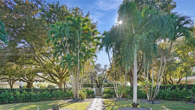 711 Sunset Rd 711, Coral Gables, FL 33143