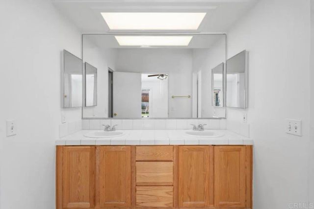 54820 Avenida Ramirez, La Quinta, CA 92253