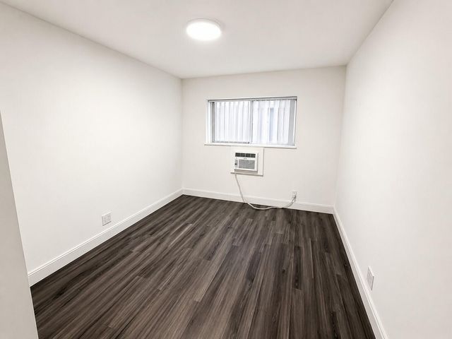 510 Lake Shore Drive 3, West Palm Beach, FL 33403