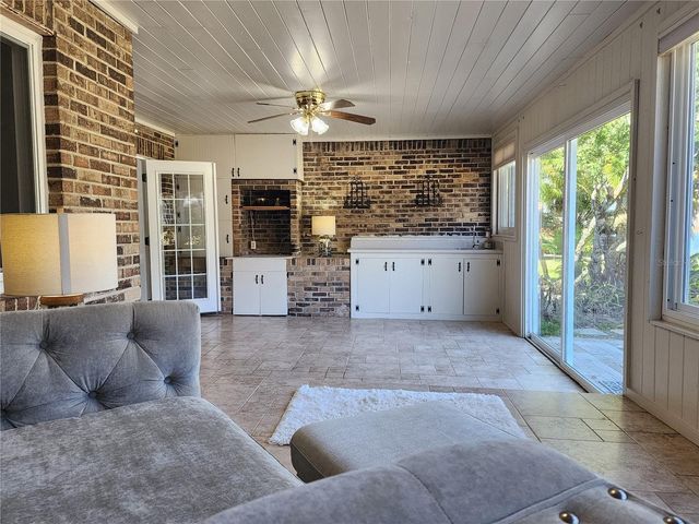 415 OAK HAVEN DRIVE, Altamonte Springs, FL 32701