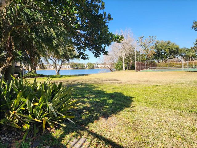 415 OAK HAVEN DRIVE, Altamonte Springs, FL 32701