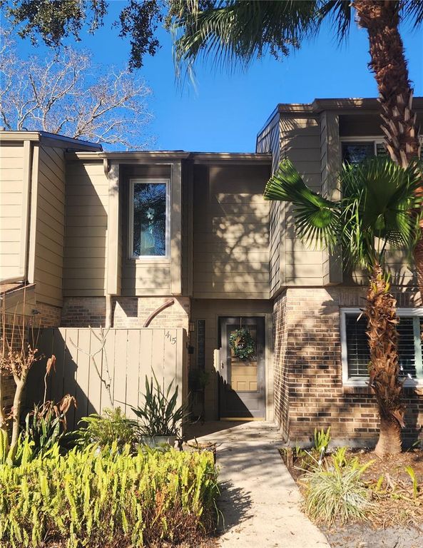 Image 6 of property listing at 415 OAK HAVEN DRIVE, Altamonte Springs, FL 32701