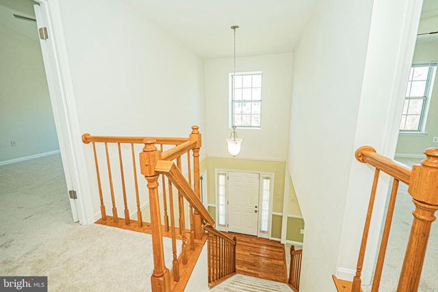 14713 STRATFORD DR, Woodbridge, VA 22193