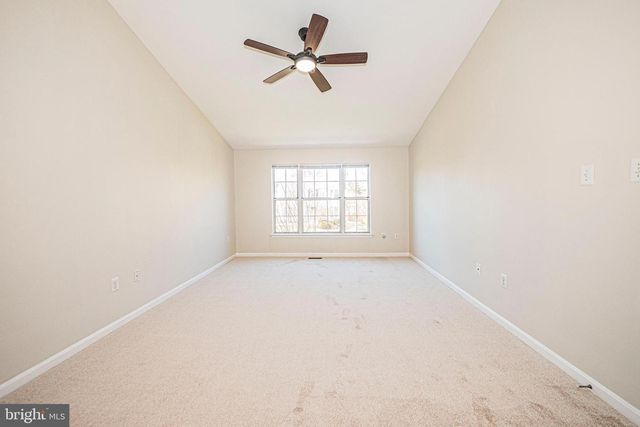 14713 STRATFORD DR, Woodbridge, VA 22193