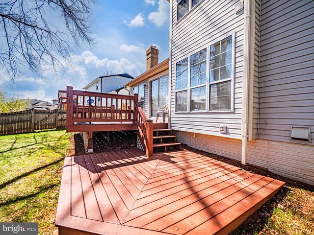 14713 STRATFORD DR, Woodbridge, VA 22193