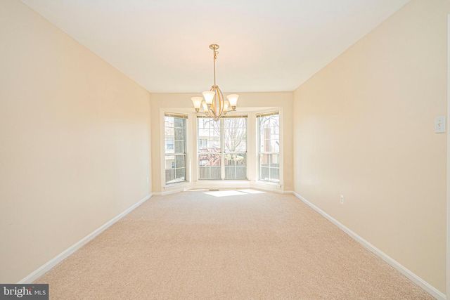 14713 STRATFORD DR, Woodbridge, VA 22193