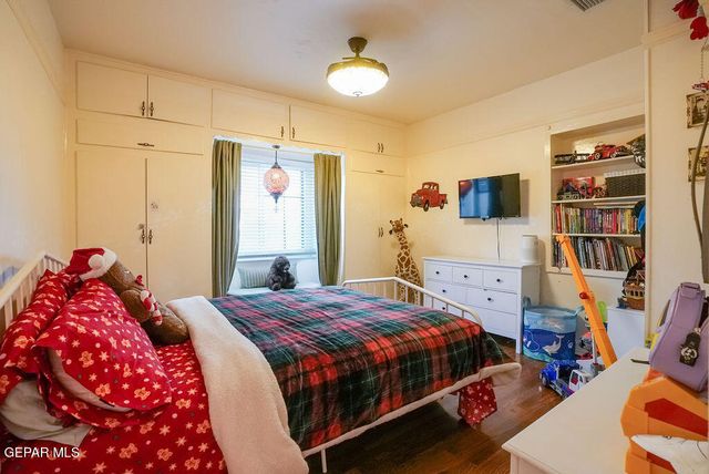 4536 TROWBRIDGE Drive, El Paso, TX 79903