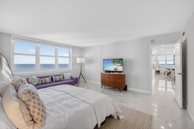 5440 N Ocean Drive Ph-206, Singer Island, FL 33404